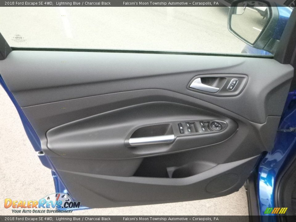 2018 Ford Escape SE 4WD Lightning Blue / Charcoal Black Photo #10