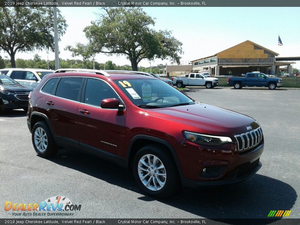 2019 Jeep Cherokee Latitude Velvet Red Pearl / Black Photo #7
