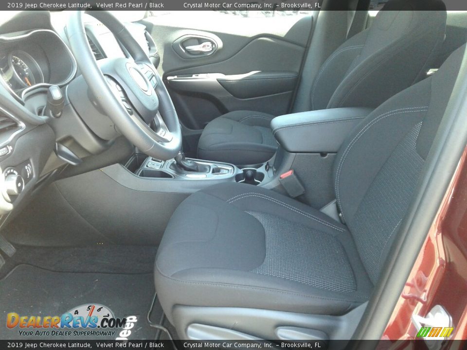 2019 Jeep Cherokee Latitude Velvet Red Pearl / Black Photo #9