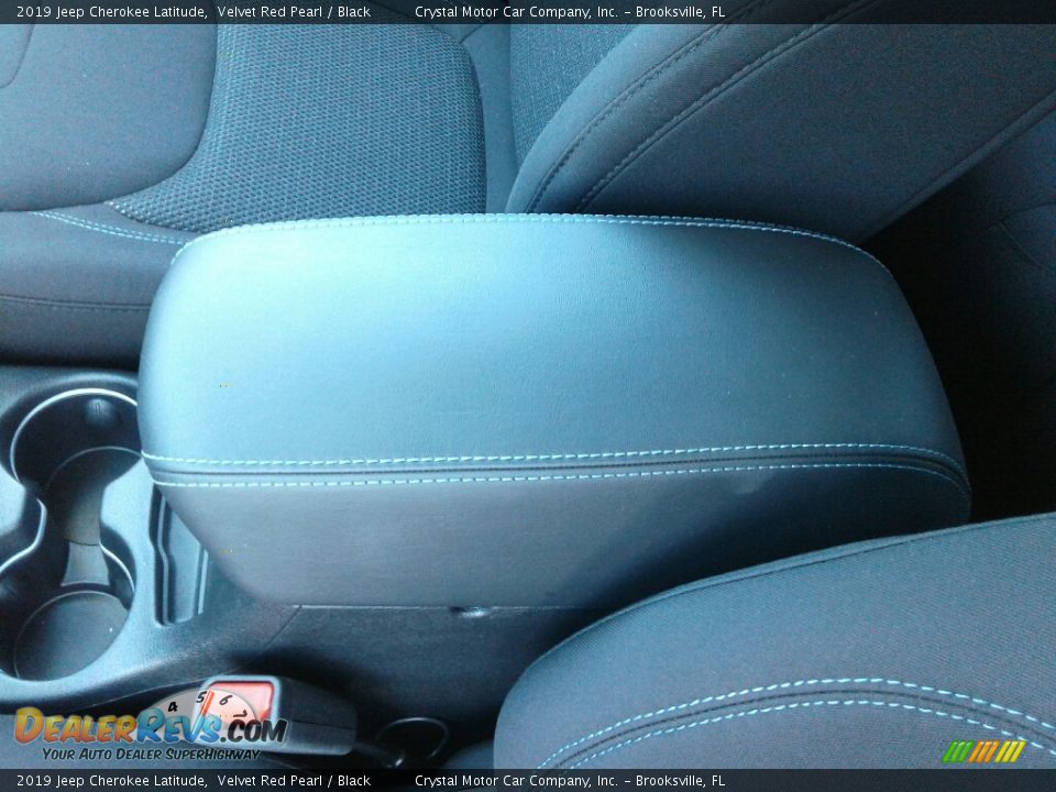 2019 Jeep Cherokee Latitude Velvet Red Pearl / Black Photo #18