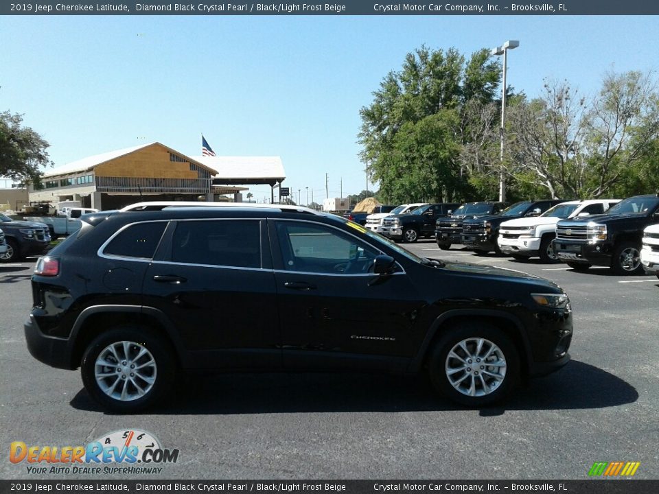 2019 Jeep Cherokee Latitude Diamond Black Crystal Pearl / Black/Light Frost Beige Photo #6