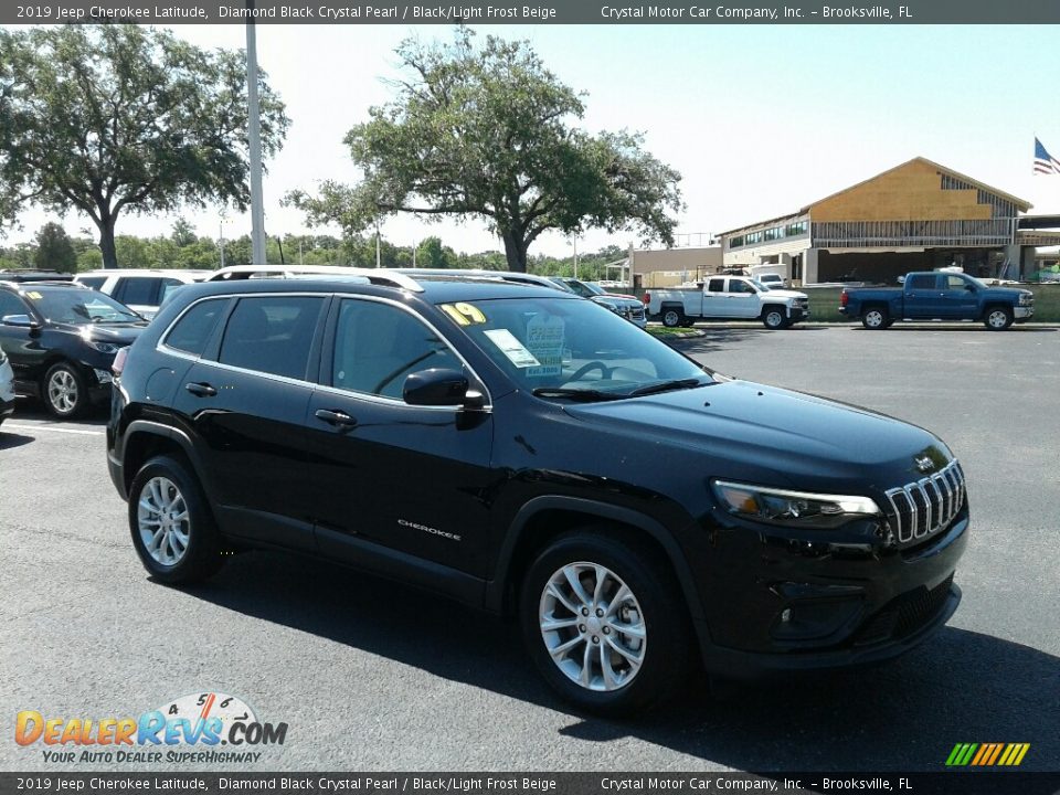 2019 Jeep Cherokee Latitude Diamond Black Crystal Pearl / Black/Light Frost Beige Photo #7