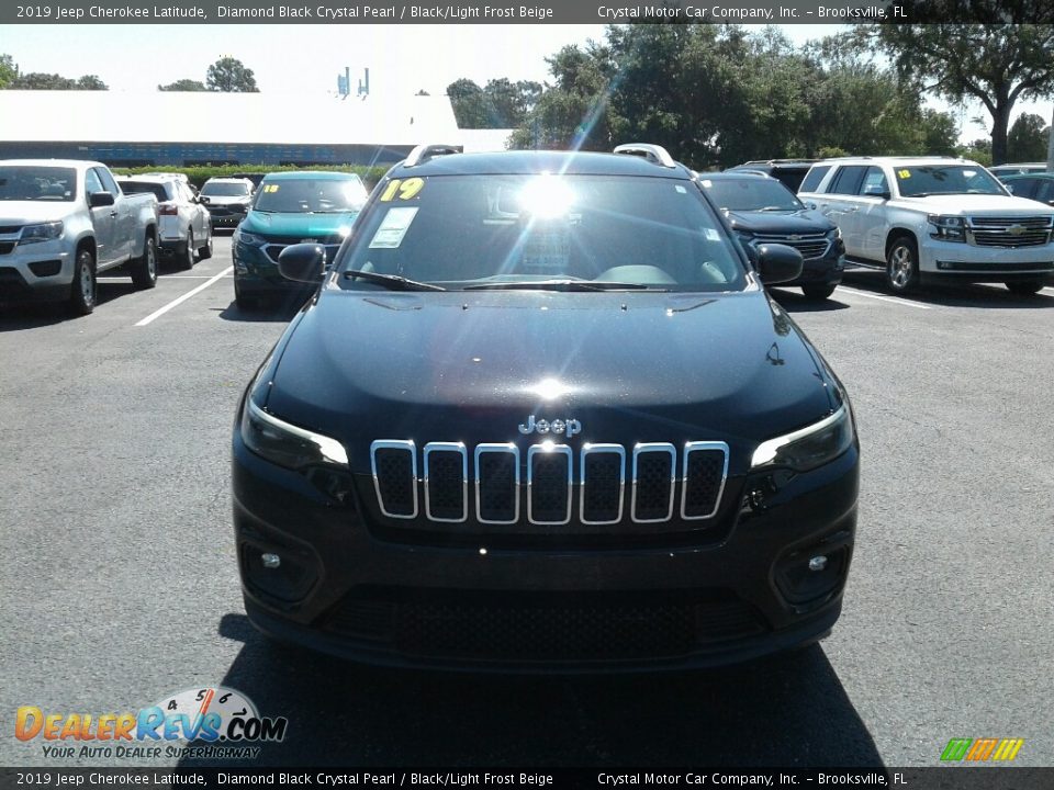2019 Jeep Cherokee Latitude Diamond Black Crystal Pearl / Black/Light Frost Beige Photo #8