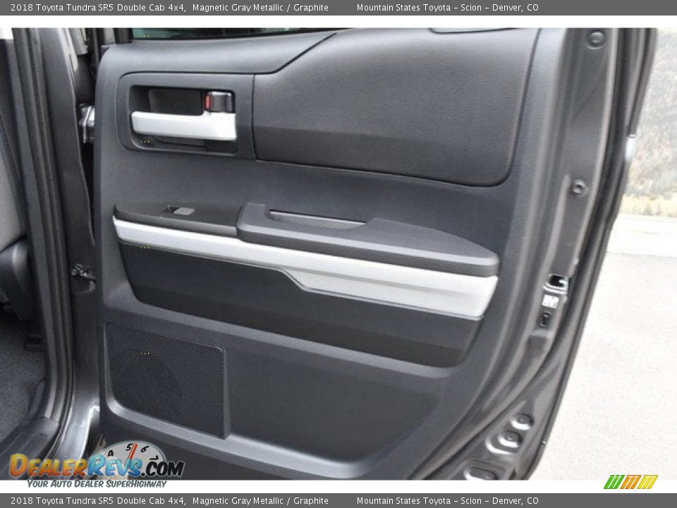 2018 Toyota Tundra SR5 Double Cab 4x4 Magnetic Gray Metallic / Graphite Photo #23