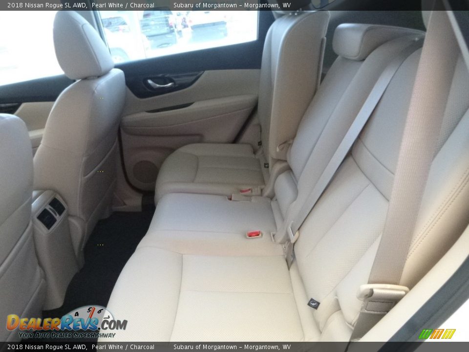 2018 Nissan Rogue SL AWD Pearl White / Charcoal Photo #11