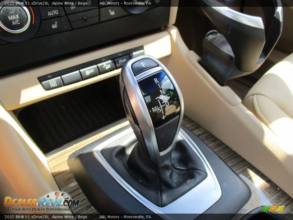 2015 BMW X1 xDrive28i Alpine White / Beige Photo #16