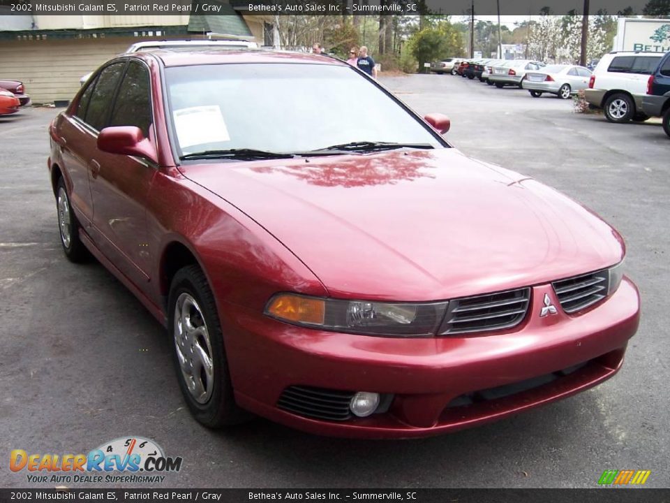 2002 Mitsubishi Galant ES Patriot Red Pearl / Gray Photo #3