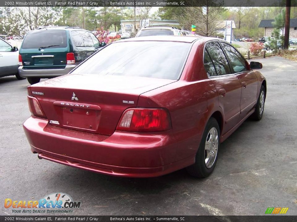 2002 Mitsubishi Galant ES Patriot Red Pearl / Gray Photo #5