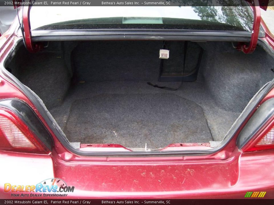 2002 Mitsubishi Galant ES Patriot Red Pearl / Gray Photo #6