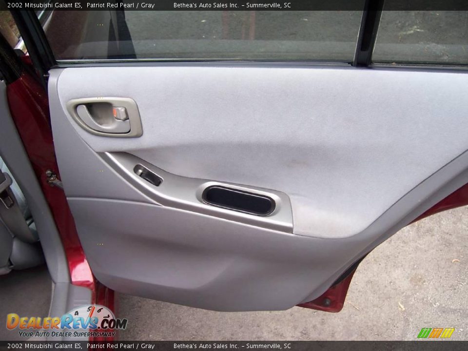 2002 Mitsubishi Galant ES Patriot Red Pearl / Gray Photo #15