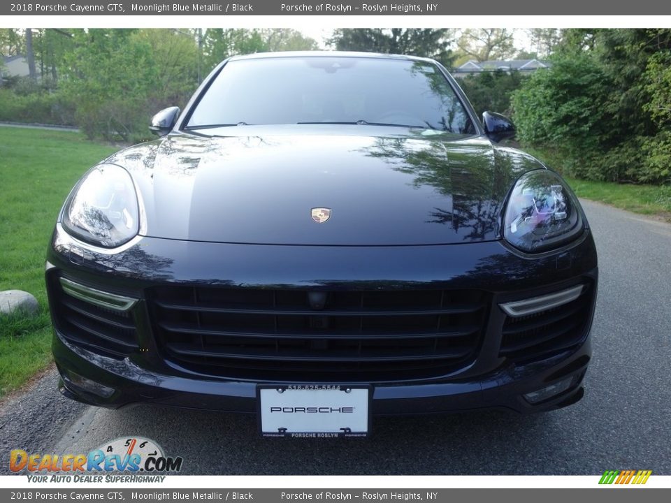 2018 Porsche Cayenne GTS Moonlight Blue Metallic / Black Photo #2