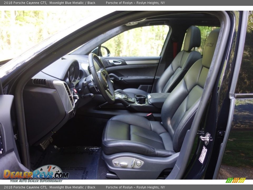 Black Interior - 2018 Porsche Cayenne GTS Photo #12
