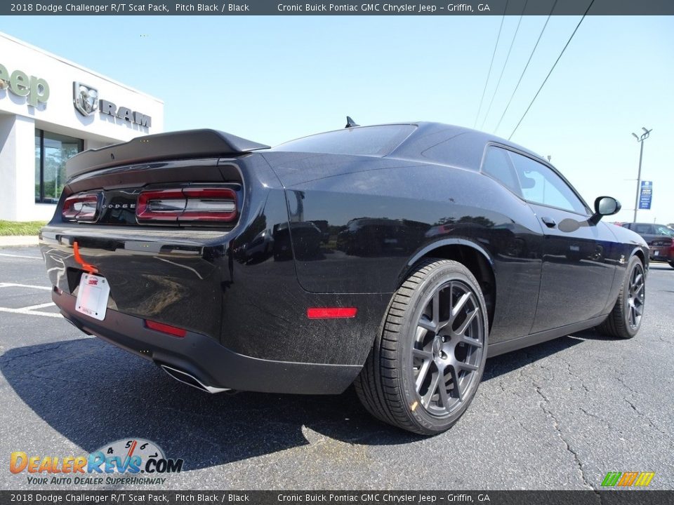 2018 Dodge Challenger R/T Scat Pack Pitch Black / Black Photo #12