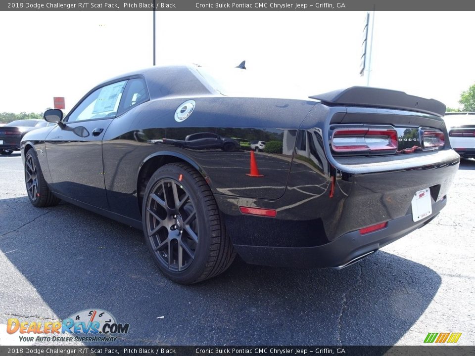 2018 Dodge Challenger R/T Scat Pack Pitch Black / Black Photo #14