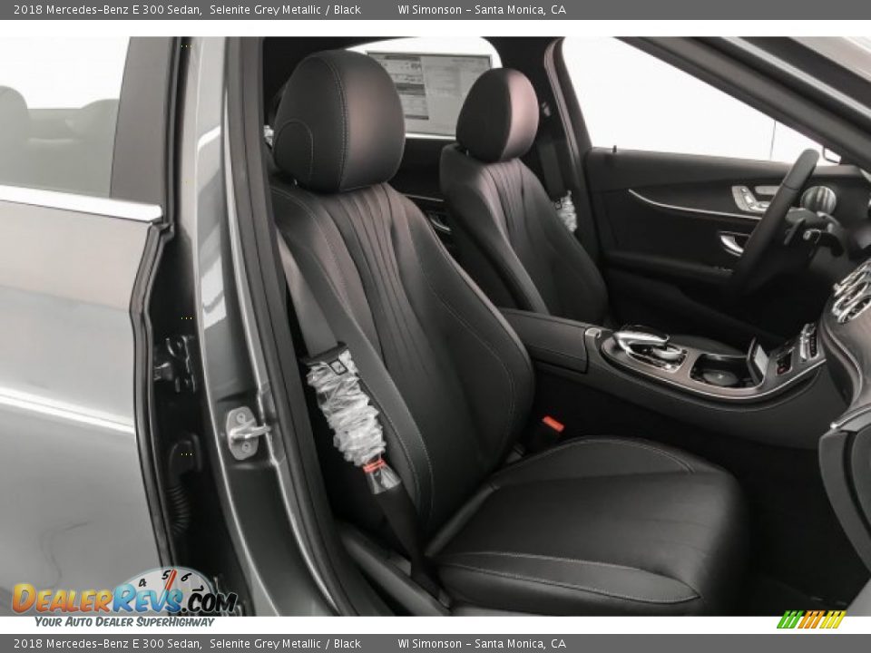 2018 Mercedes-Benz E 300 Sedan Selenite Grey Metallic / Black Photo #2