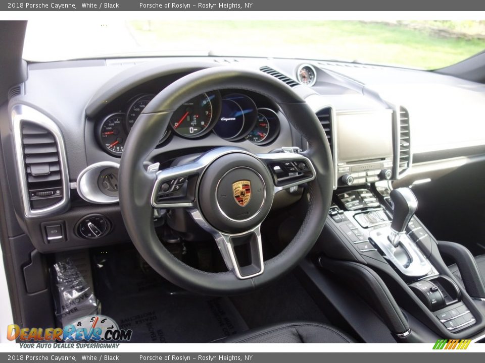2018 Porsche Cayenne  Steering Wheel Photo #20