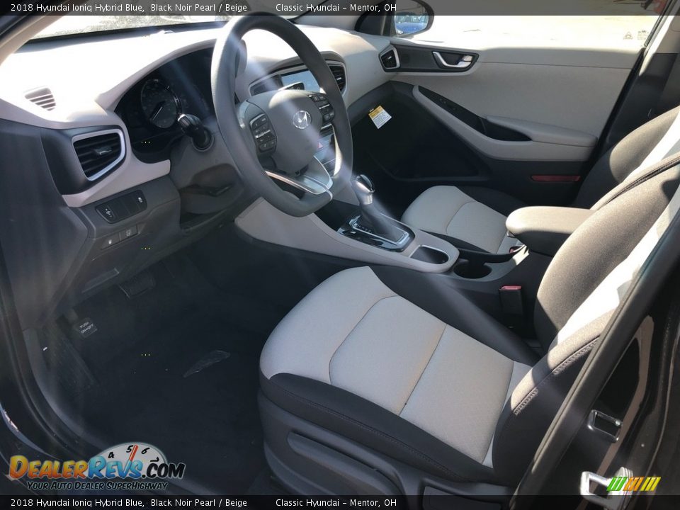 Beige Interior - 2018 Hyundai Ioniq Hybrid Blue Photo #4