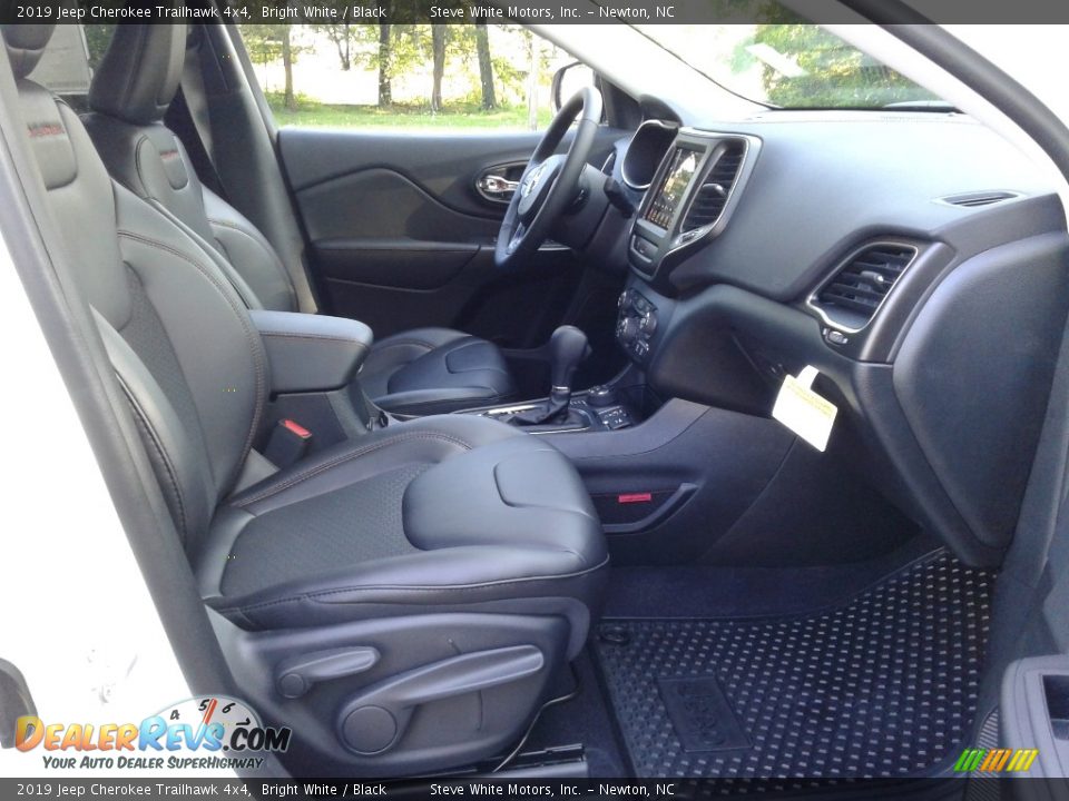 2019 Jeep Cherokee Trailhawk 4x4 Bright White / Black Photo #14