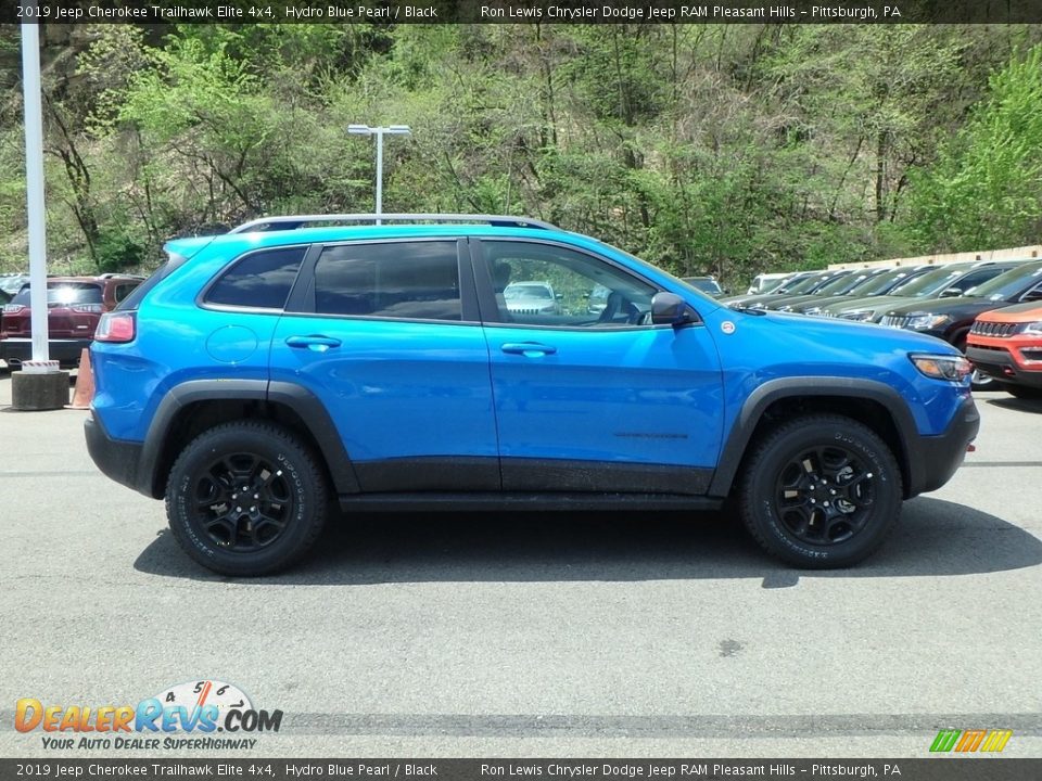 2019 Jeep Cherokee Trailhawk Elite 4x4 Hydro Blue Pearl / Black Photo #6