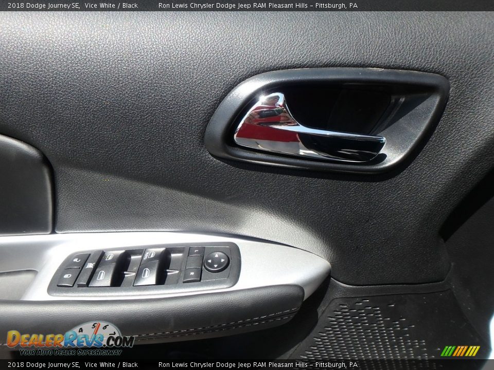 2018 Dodge Journey SE Vice White / Black Photo #14