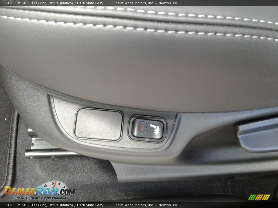 2018 Fiat 500L Trekking White (Bianco) / Dark Slate Gray Photo #16