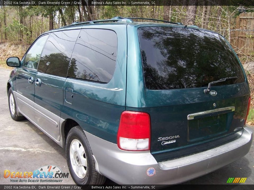 2002 Kia Sedona EX Dark Emerald Green / Gray Photo #7