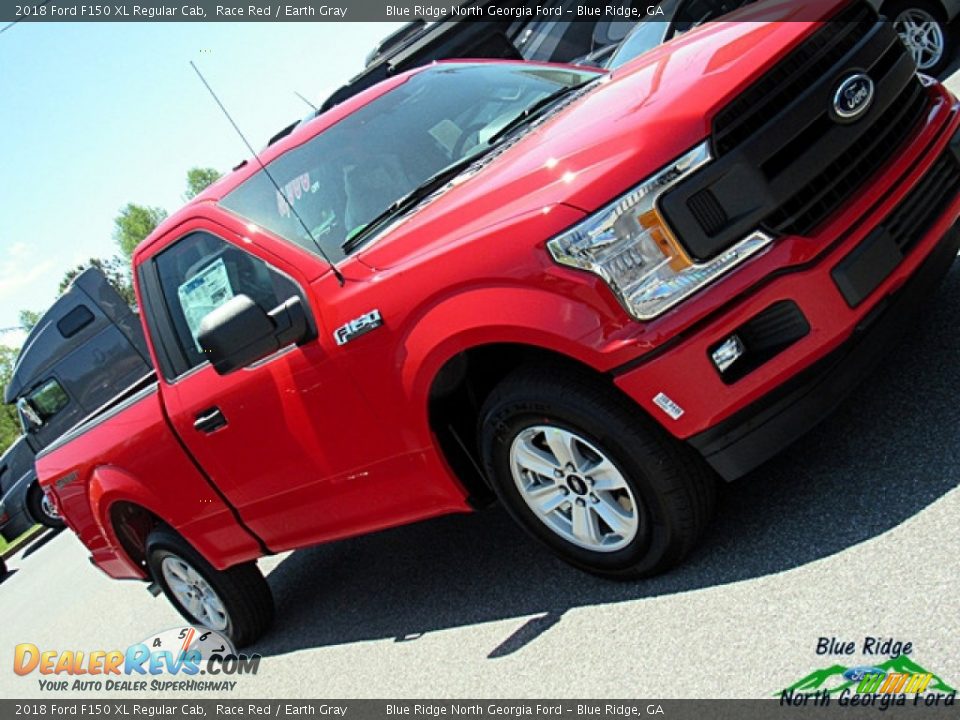 2018 Ford F150 XL Regular Cab Race Red / Earth Gray Photo #26