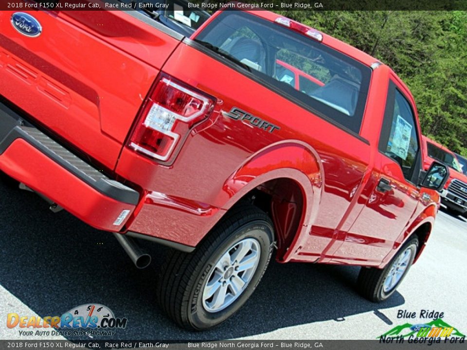 2018 Ford F150 XL Regular Cab Race Red / Earth Gray Photo #27