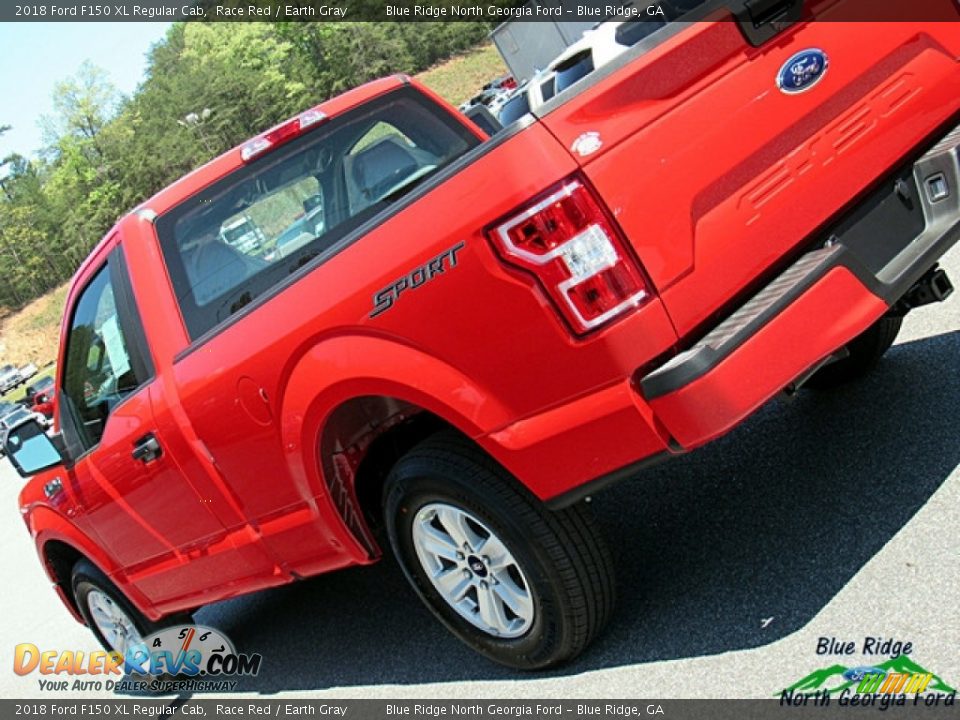 2018 Ford F150 XL Regular Cab Race Red / Earth Gray Photo #28