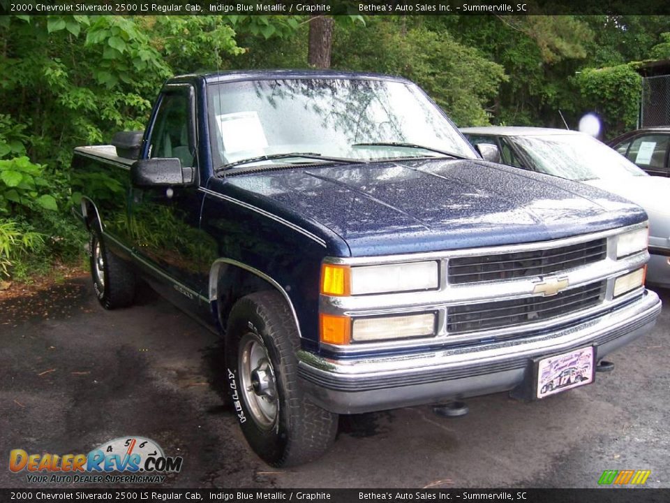 2000 Chevrolet Silverado 2500 LS Regular Cab Indigo Blue Metallic / Graphite Photo #1