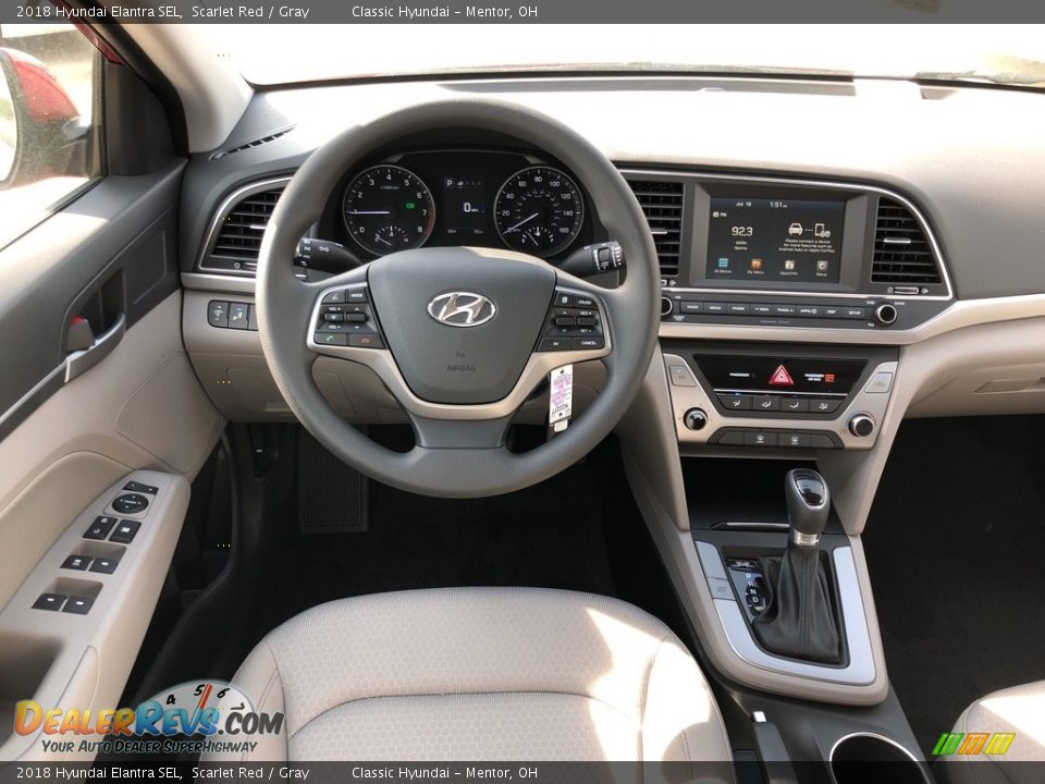 2018 Hyundai Elantra SEL Scarlet Red / Gray Photo #3