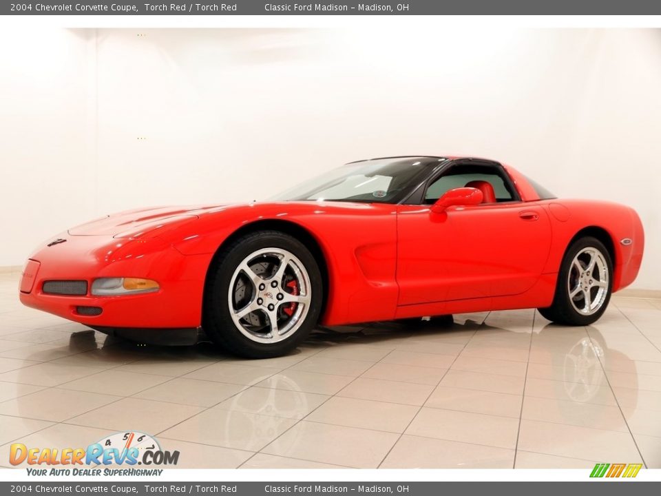 2004 Chevrolet Corvette Coupe Torch Red / Torch Red Photo #4