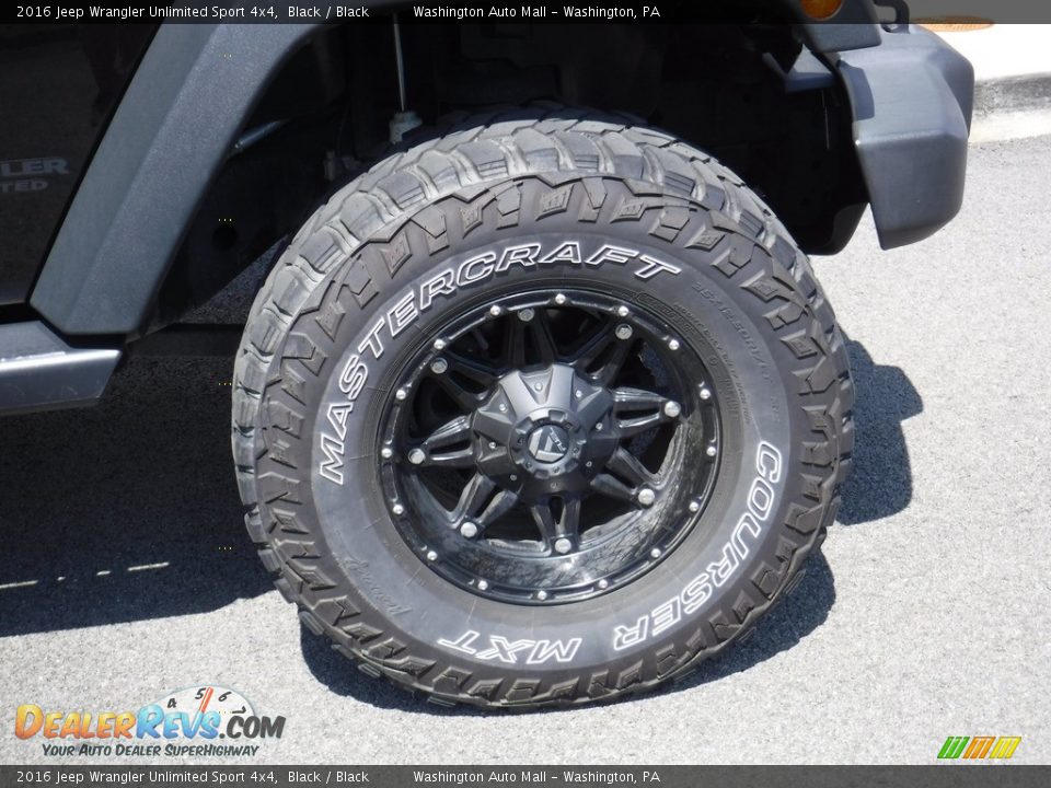 2016 Jeep Wrangler Unlimited Sport 4x4 Black / Black Photo #3
