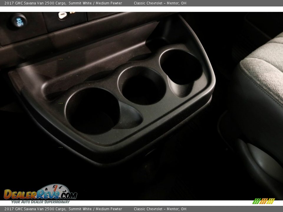 2017 GMC Savana Van 2500 Cargo Summit White / Medium Pewter Photo #10