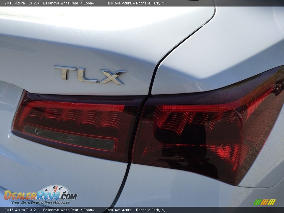 2015 Acura TLX 2.4 Bellanova White Pearl / Ebony Photo #22
