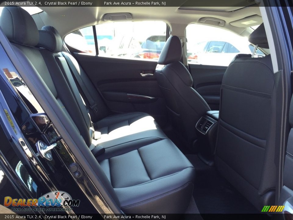 2015 Acura TLX 2.4 Crystal Black Pearl / Ebony Photo #24