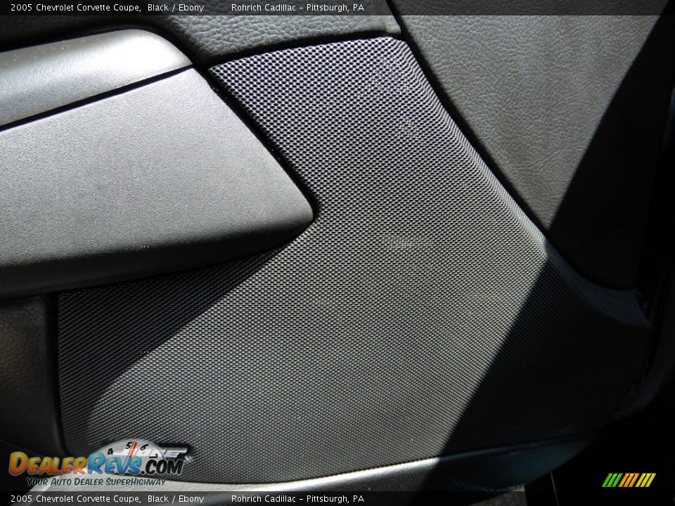 2005 Chevrolet Corvette Coupe Black / Ebony Photo #16