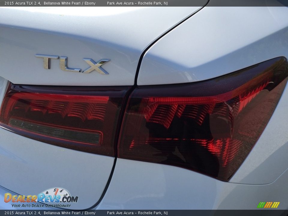 2015 Acura TLX 2.4 Bellanova White Pearl / Ebony Photo #22