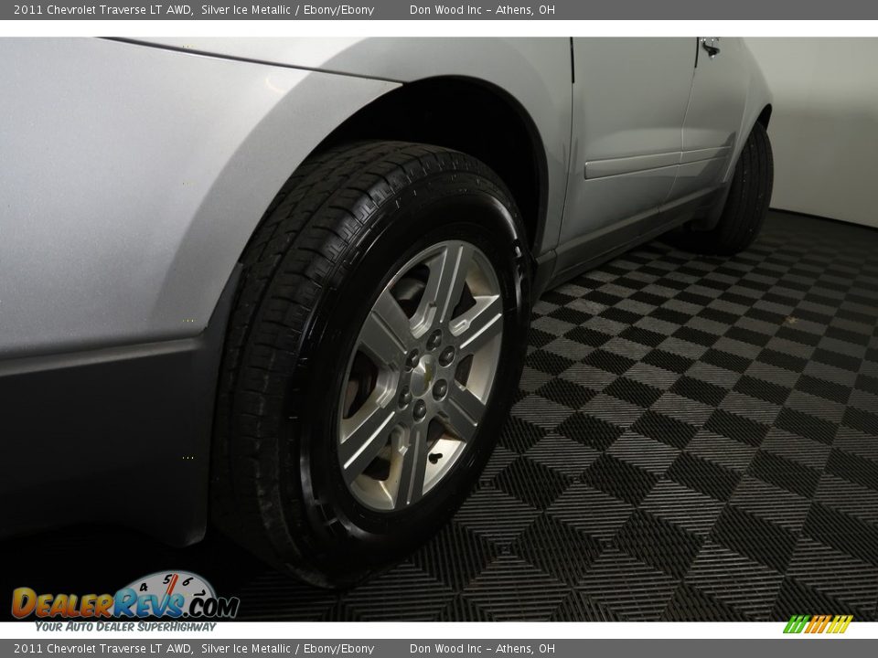 2011 Chevrolet Traverse LT AWD Silver Ice Metallic / Ebony/Ebony Photo #21