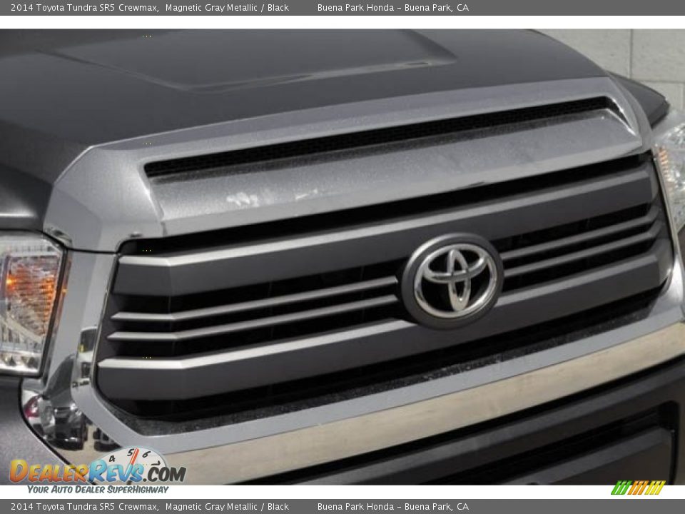 2014 Toyota Tundra SR5 Crewmax Magnetic Gray Metallic / Black Photo #8