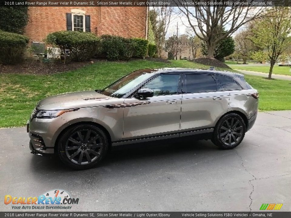 2018 Land Rover Range Rover Velar R Dynamic SE Silicon Silver Metallic / Light Oyster/Ebony Photo #1