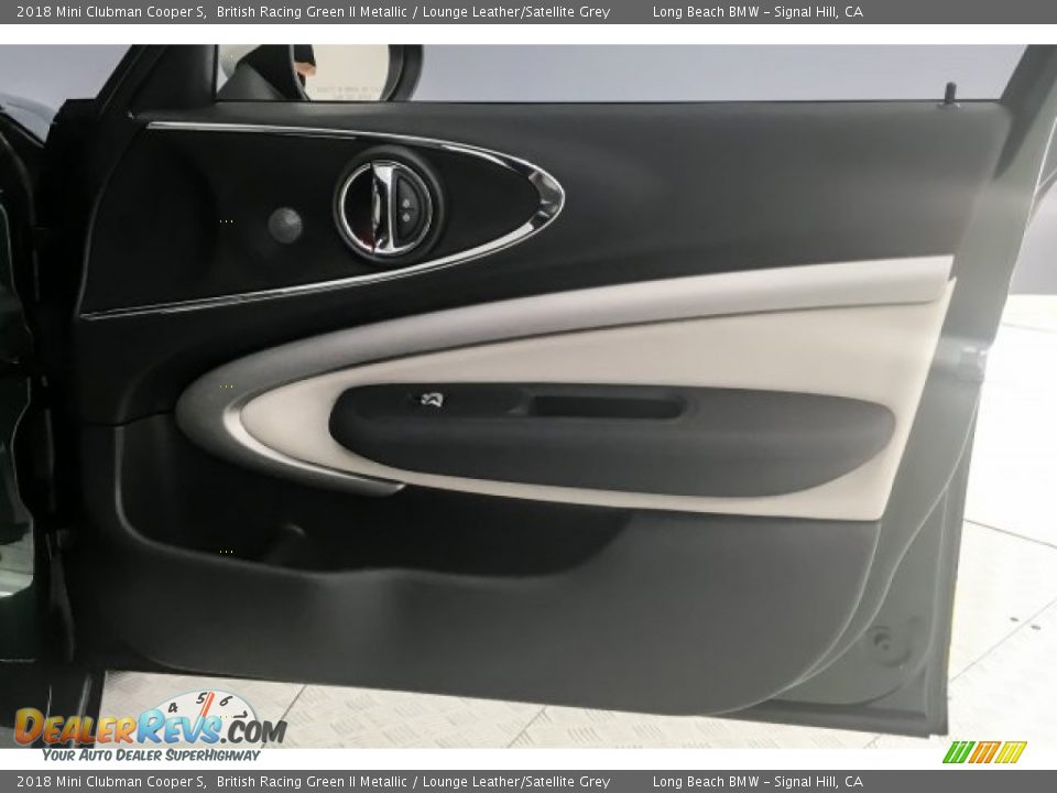 Door Panel of 2018 Mini Clubman Cooper S Photo #27