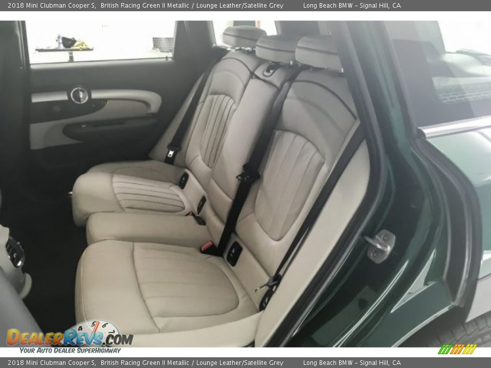 Rear Seat of 2018 Mini Clubman Cooper S Photo #34