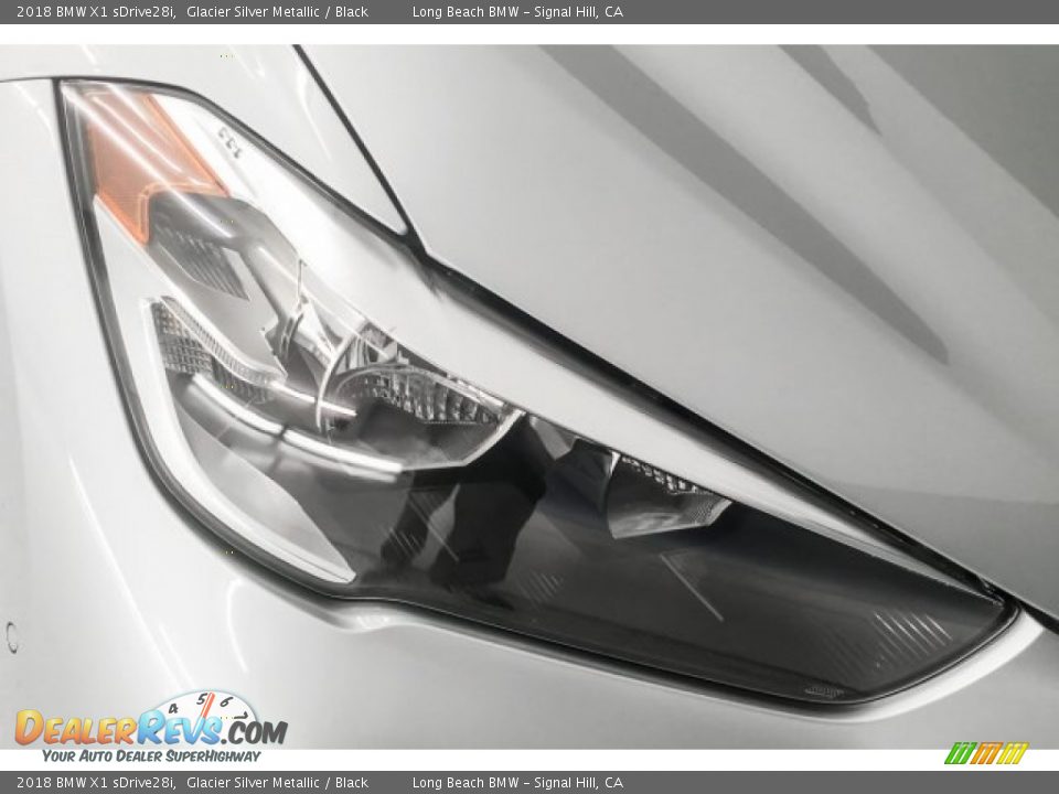 2018 BMW X1 sDrive28i Glacier Silver Metallic / Black Photo #28