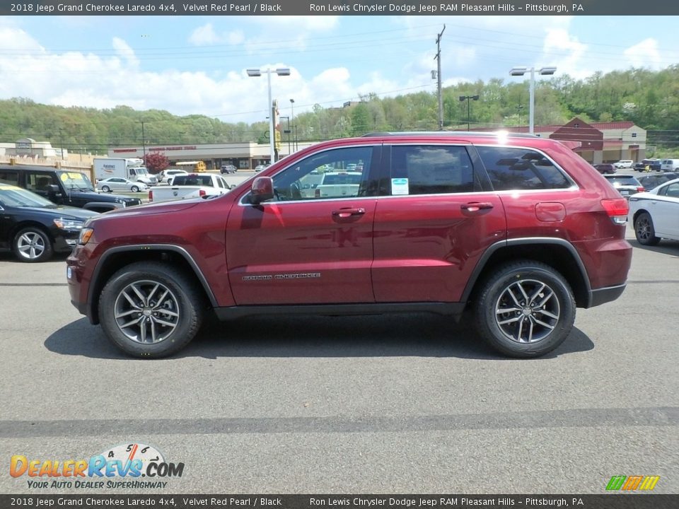 2018 Jeep Grand Cherokee Laredo 4x4 Velvet Red Pearl / Black Photo #2