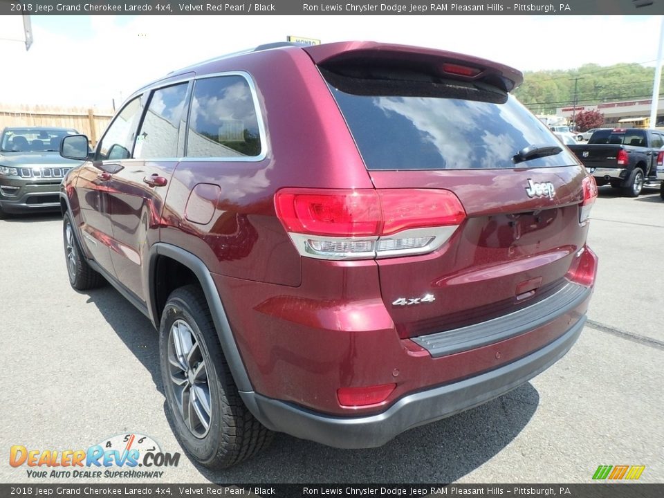 2018 Jeep Grand Cherokee Laredo 4x4 Velvet Red Pearl / Black Photo #3