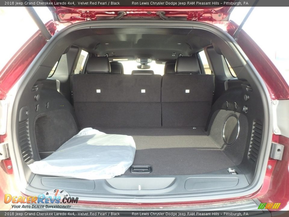 2018 Jeep Grand Cherokee Laredo 4x4 Velvet Red Pearl / Black Photo #20