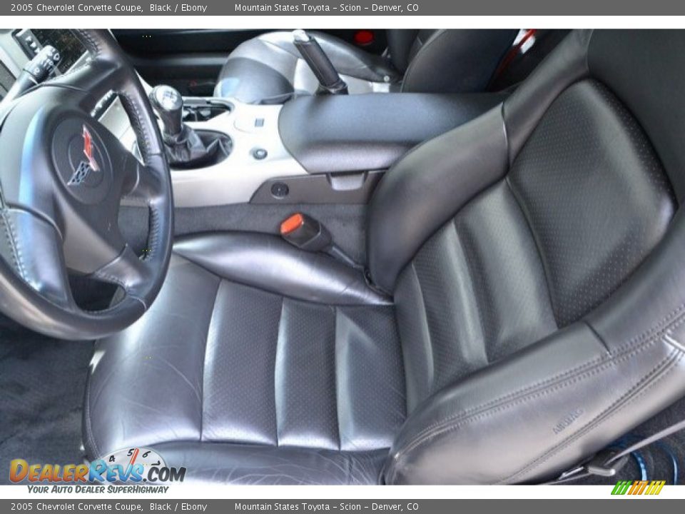 2005 Chevrolet Corvette Coupe Black / Ebony Photo #11