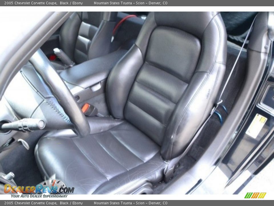 2005 Chevrolet Corvette Coupe Black / Ebony Photo #12