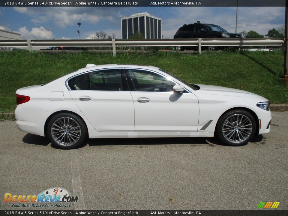 2018 BMW 5 Series 540i xDrive Sedan Alpine White / Canberra Beige/Black Photo #2